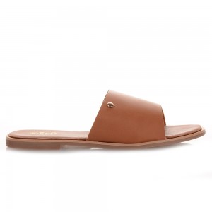 Σανδάλια Flat σε camel χρώμα Famous