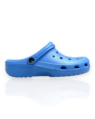 Γυναικεία crocs σε μπλέ χρώμα Famous