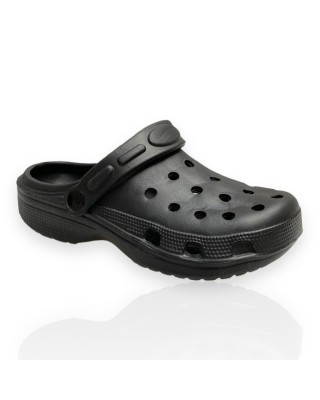 Γυναικεία crocs σε μαύρο χρώμα Famous