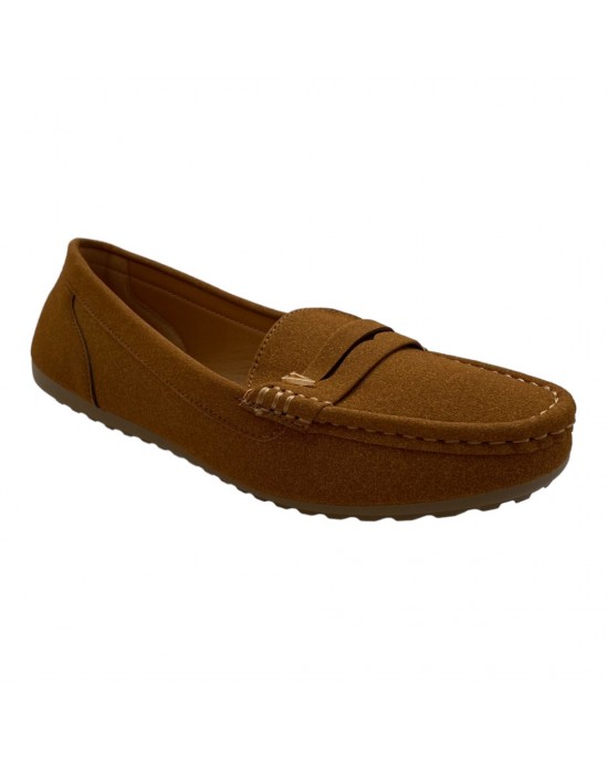 Γυναικεία loafers σε καμηλό χρώμα Famous