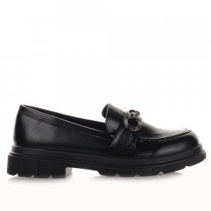 Μαύρα Chynky Loafers με ασημί αγκράφα Famous